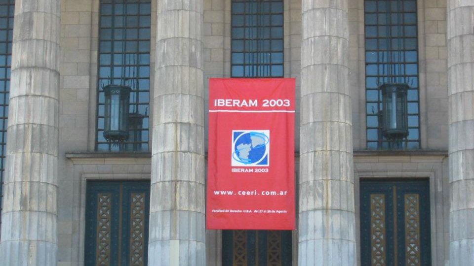 542177_219086498211230_840305308_n